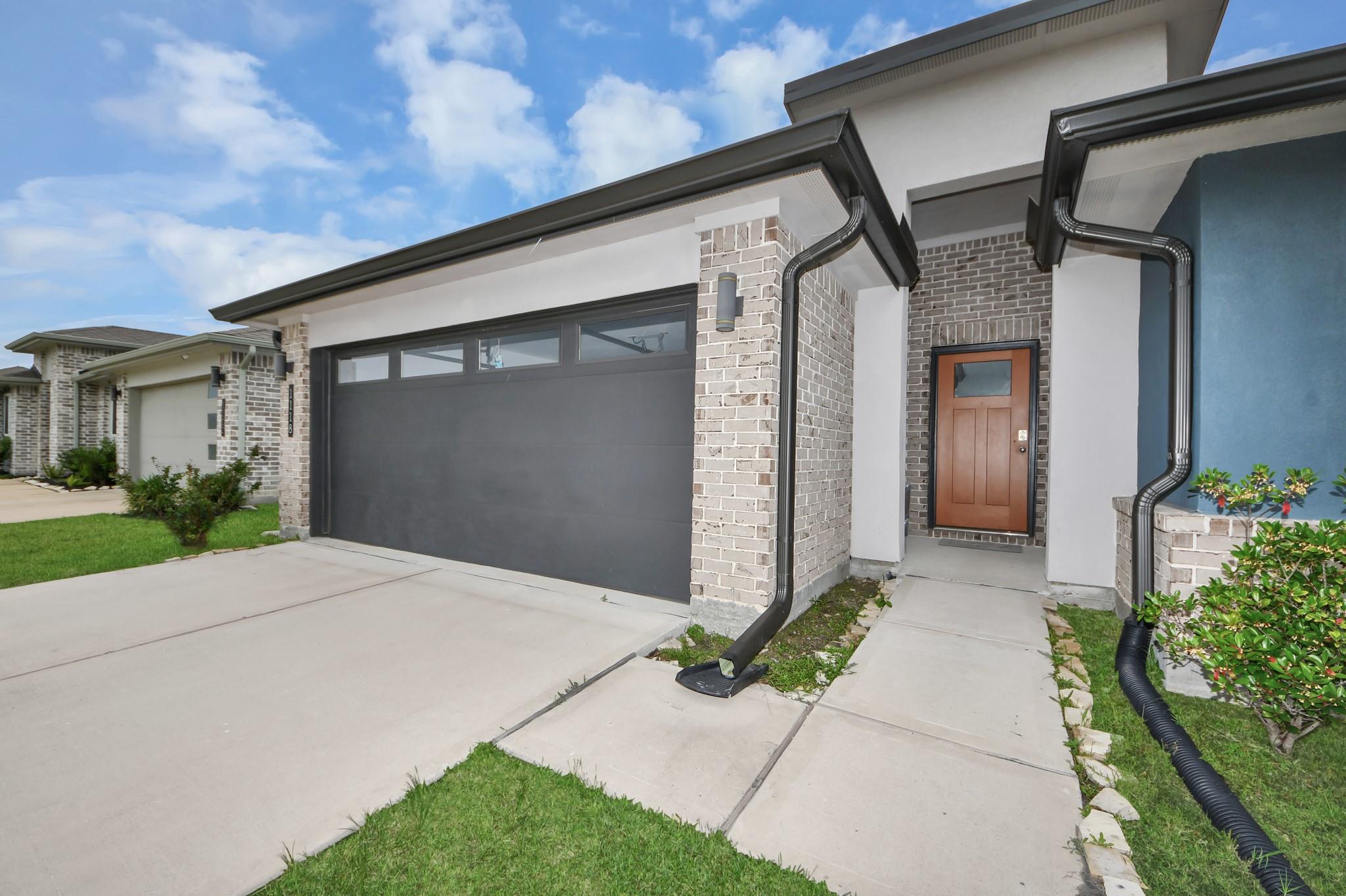 1118 Hyde Lake Lane