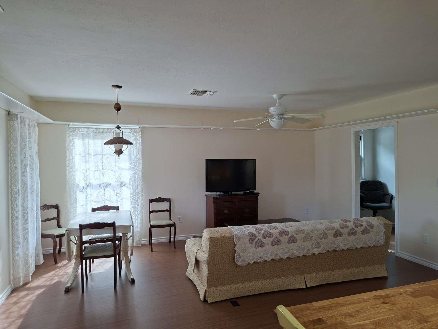 14025 Oak Lake Village Drive