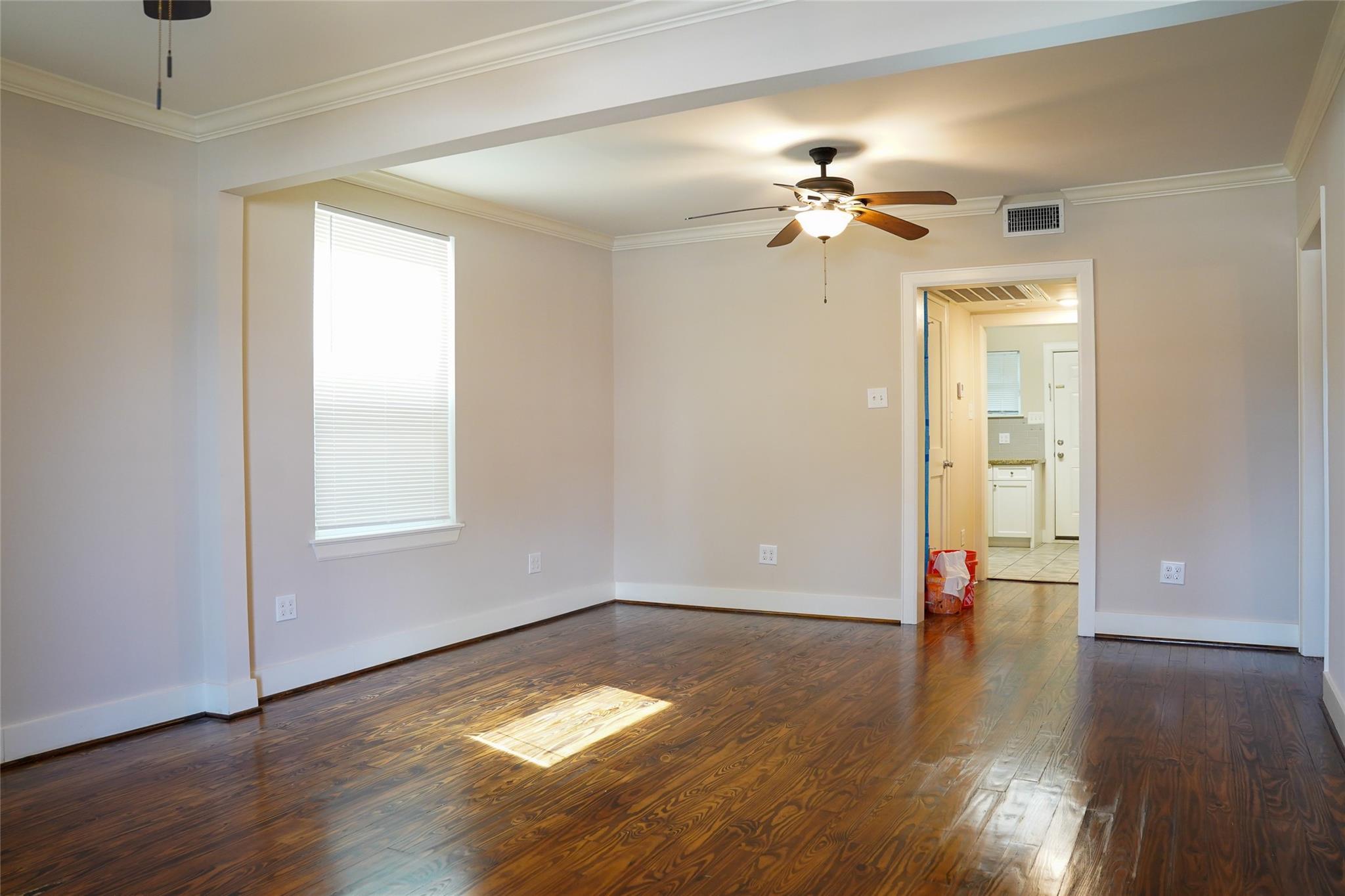 2812 Avenue M 1