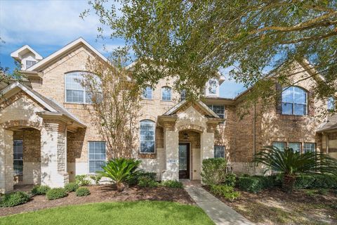 Photo of 9206 Sunlight Oak Lane, Houston, TX 77070 (MLS # 33024894)