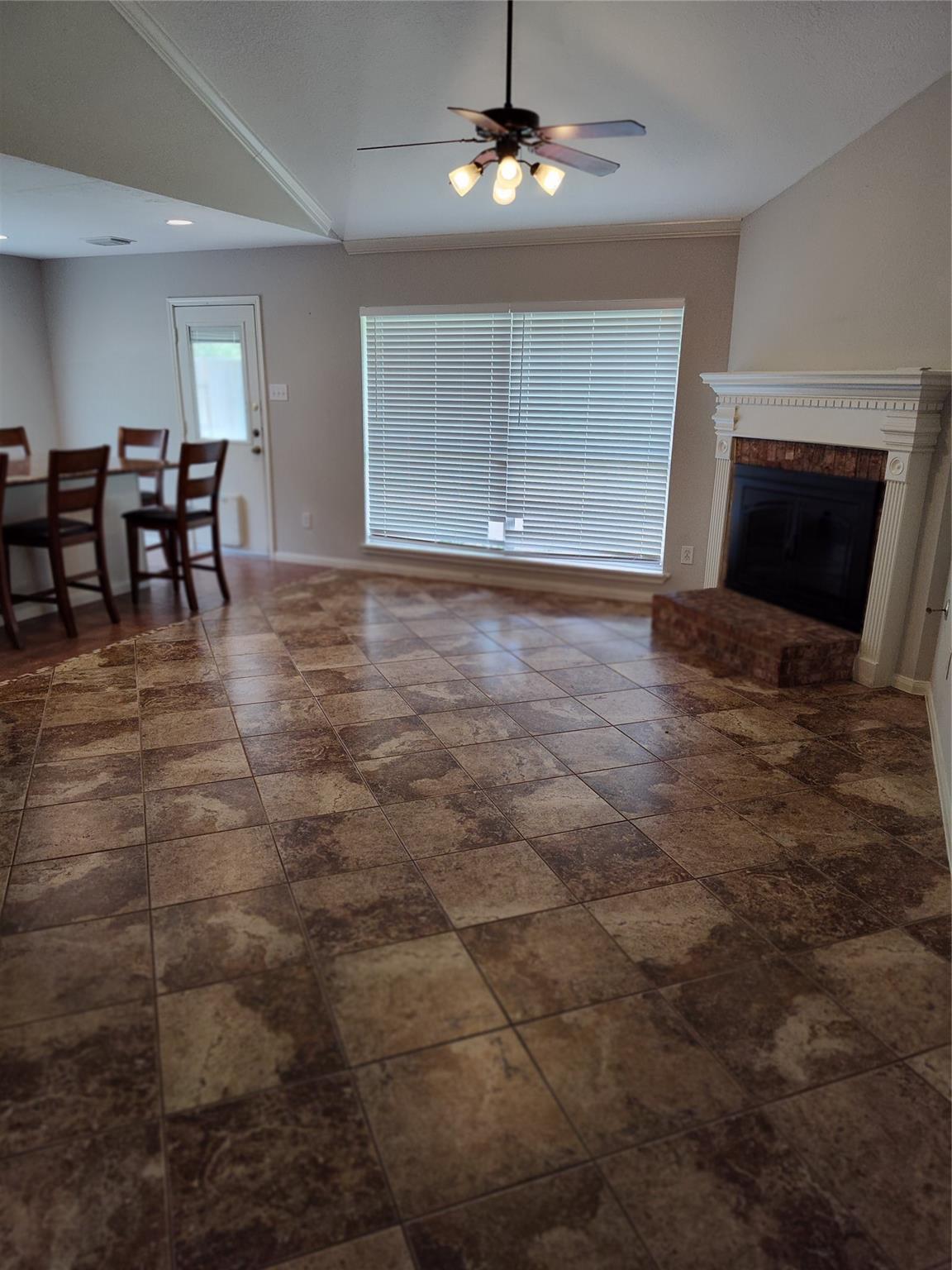 3406 Glenhill Drive