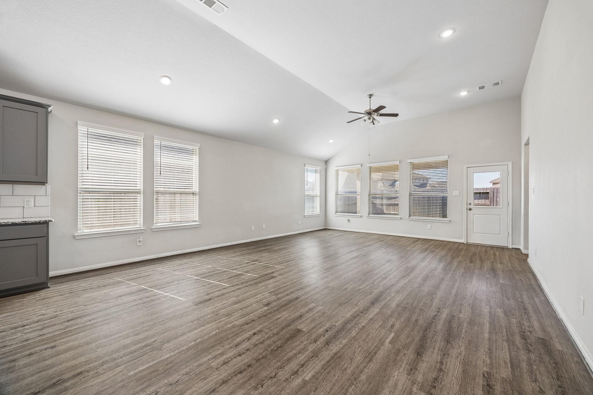 1625 Darwin Cedar Drive