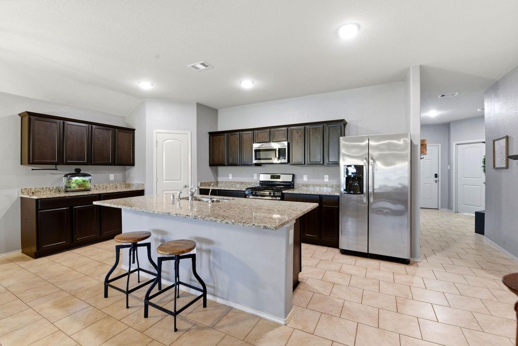 Photo of 9630 Paloma Creek Drive, Tomball, TX 77375 (MLS # 21158896)