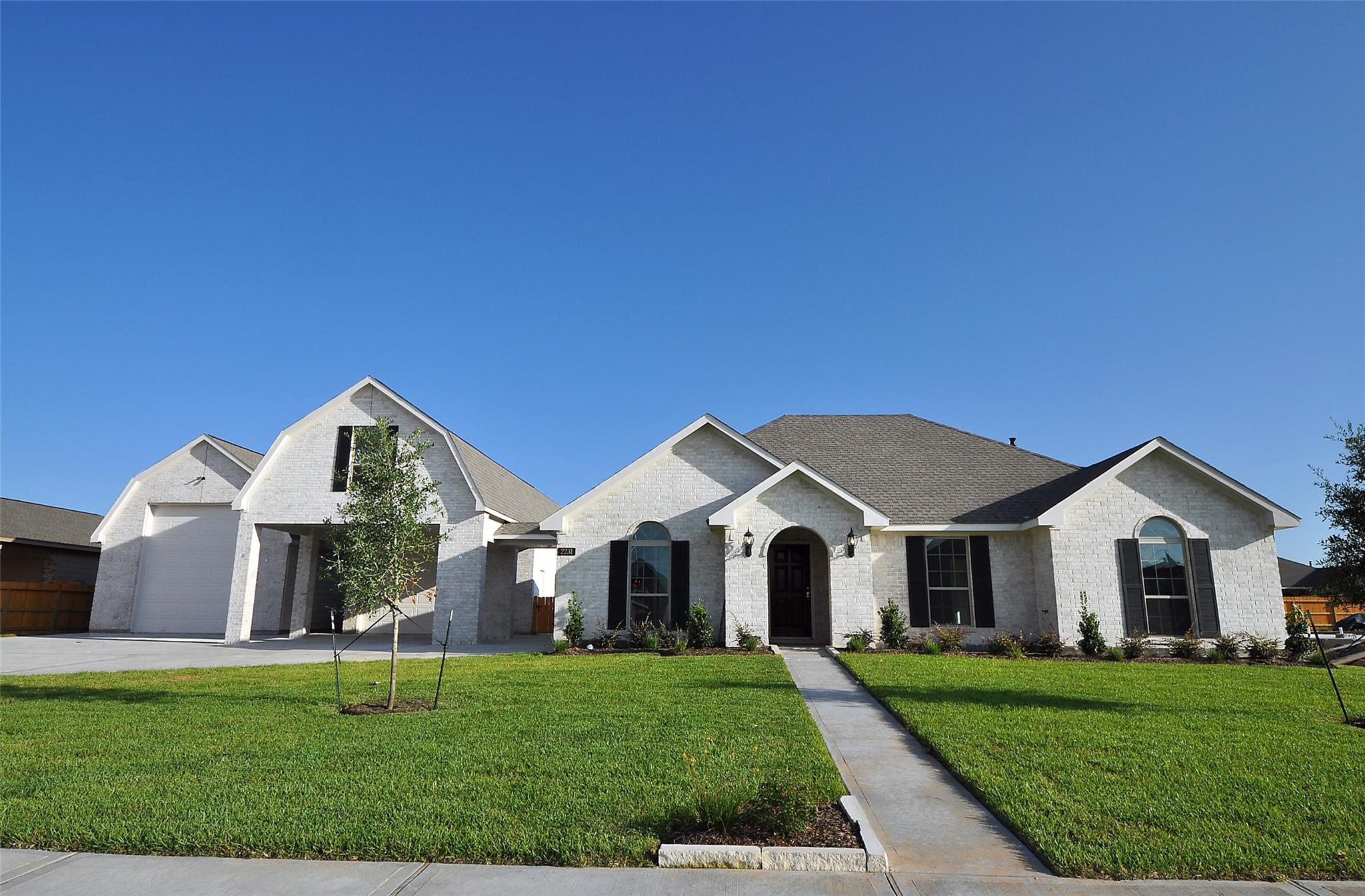 2231 Ensenada Drive