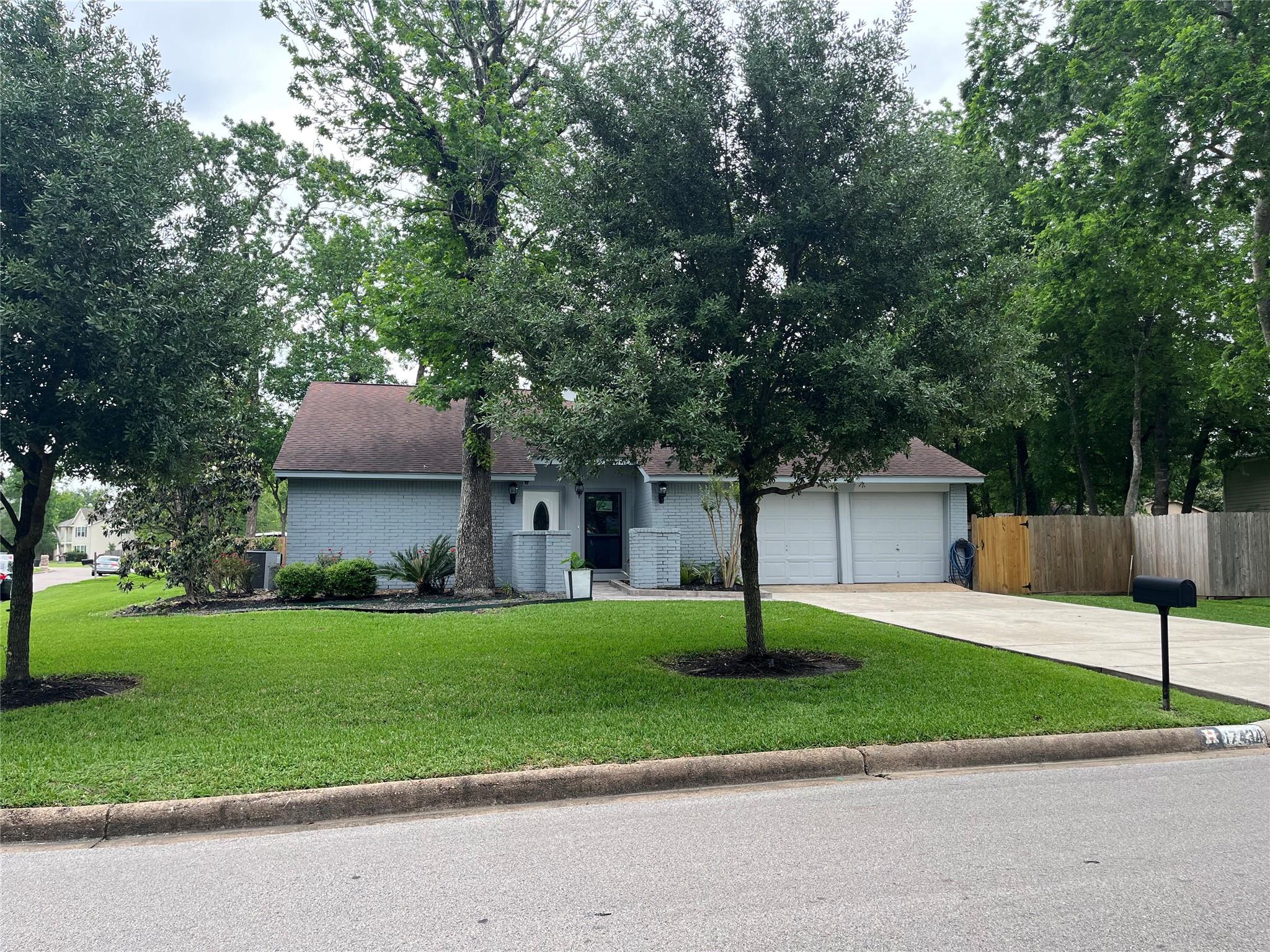 17434 Crows Nest Way