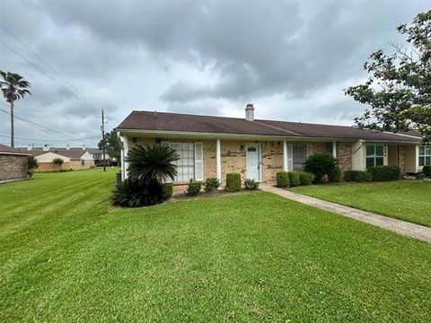 Photo of 8690 Manion Drive, Beaumont, TX 77706 (MLS # 54938835)