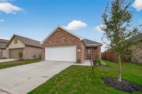 Photo of 2915 Copper Falls Drive, Iowa Colony, TX 77583 (MLS # 25542252)