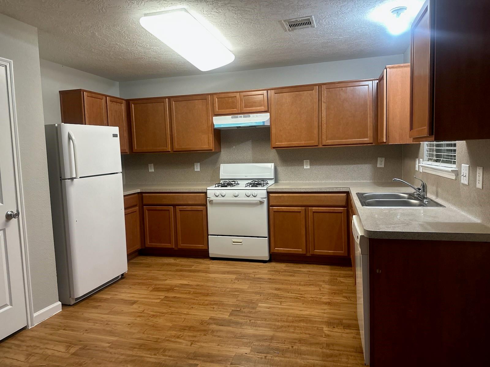 18214 Tupper Bend