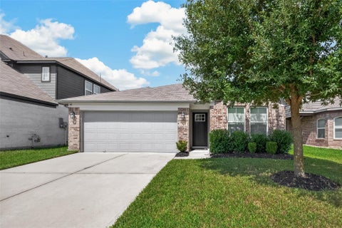 Photo of 29230 Sequoia Tree Trail, Spring, TX 77386 (MLS # 88587913)