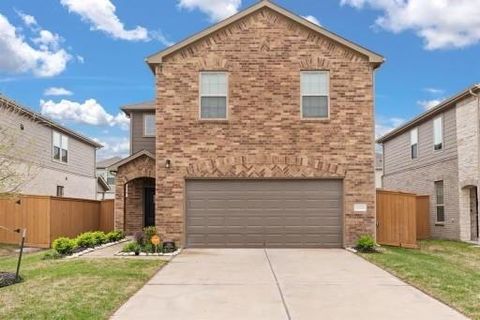 Photo of 1008 Caramel Shores Drive, Katy, TX 77493 (MLS # 78515317)