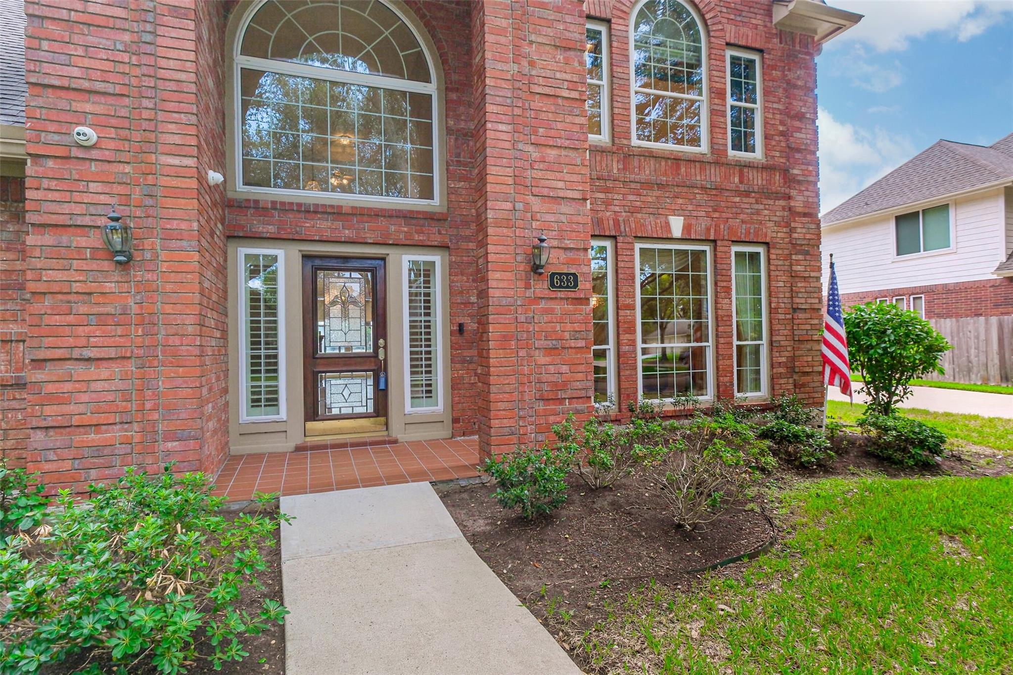 633 Clarenda Falls Drive