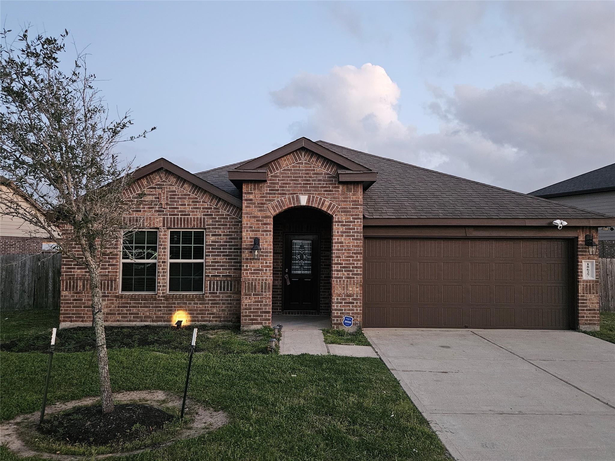 18627 Orono Ridge Trail