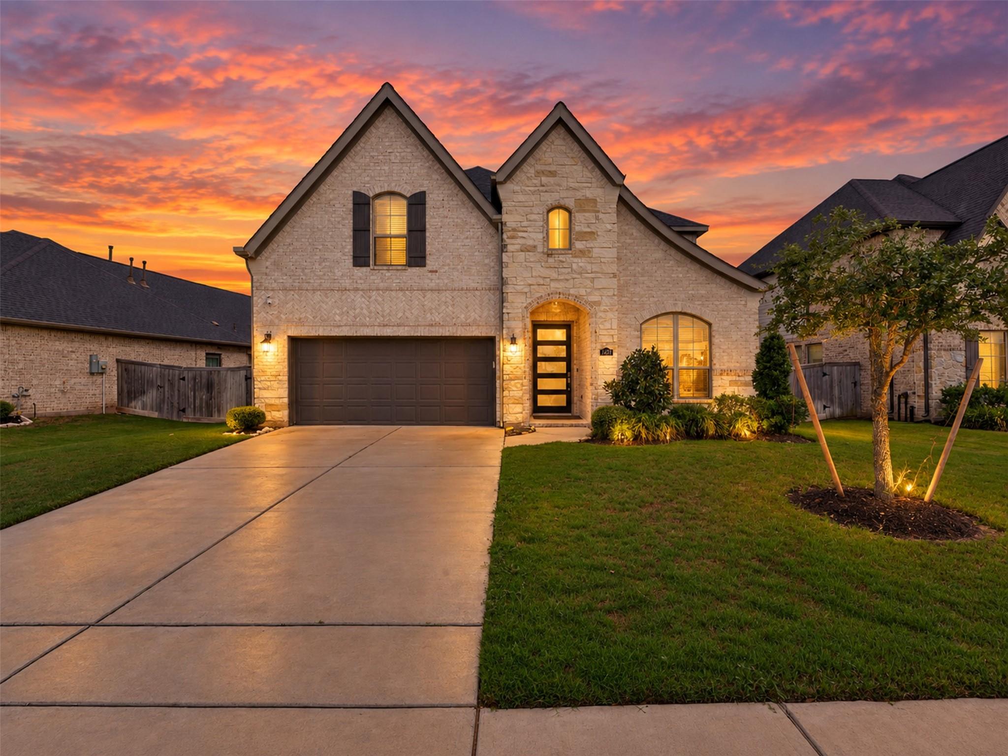 1402 Hudgins Pass
