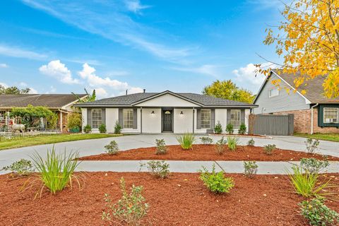 Photo of 12007 Sharpcrest Street, Houston, TX 77072 (MLS # 6293299)