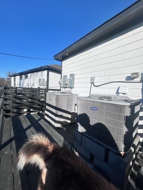 Tiny photo for 622 Maple Way, Houston, TX 77015 (MLS # 90607162)