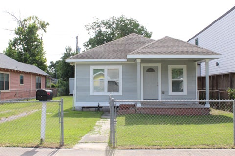 Photo of 410 Hahlo Street, Houston, TX 77020 (MLS # 8939112)