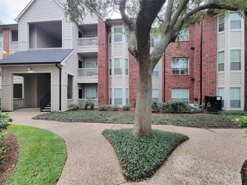Photo of 1330 Old Spanish Trail #4211, Houston, TX 77054 (MLS # 84116059)