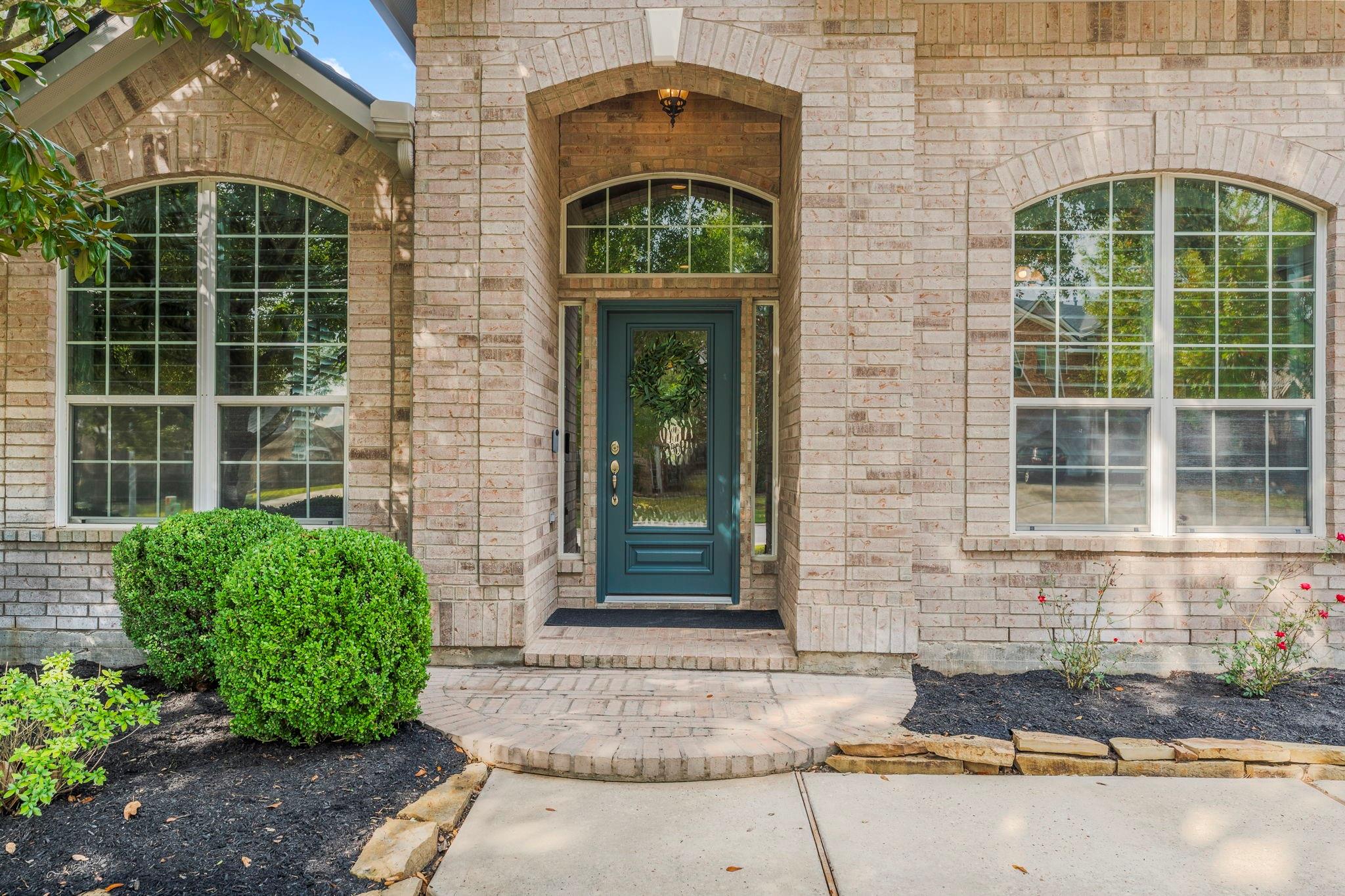 959 Stoneglade Drive