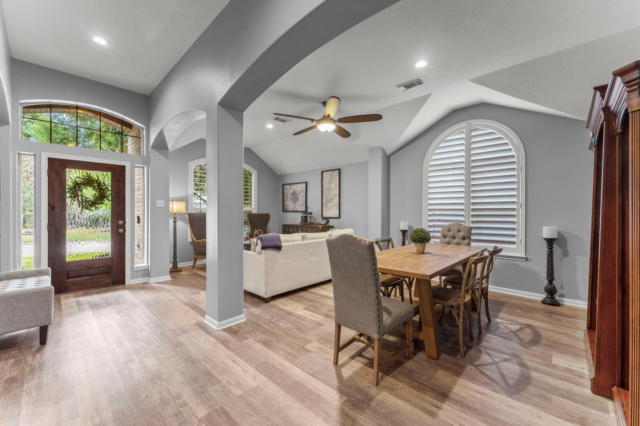 959 Stoneglade Drive