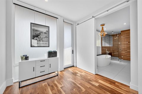 Tiny photo for 211 Stratford Street, Houston, TX 77006 (MLS # 61155346)