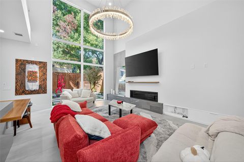 Tiny photo for 211 Stratford Street, Houston, TX 77006 (MLS # 61155346)