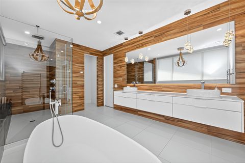 Tiny photo for 211 Stratford Street, Houston, TX 77006 (MLS # 61155346)