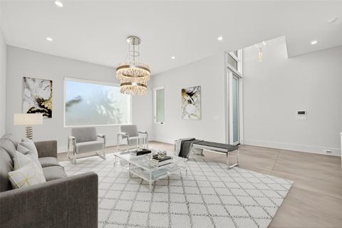 Tiny photo for 211 Stratford Street, Houston, TX 77006 (MLS # 61155346)