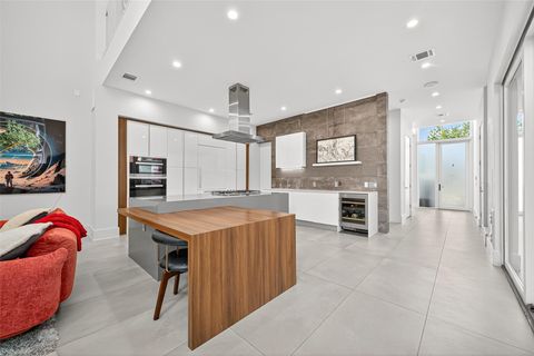 Tiny photo for 211 Stratford Street, Houston, TX 77006 (MLS # 61155346)