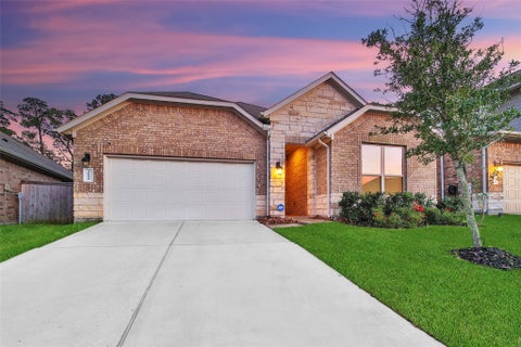 Photo of 1008 Youth Water Road, Montgomery, TX 77316 (MLS # 35151409)