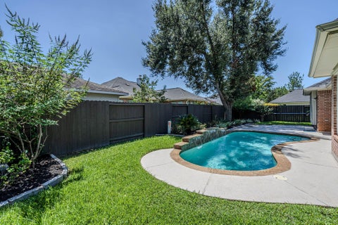 Photo of 12007 Costa Del Rey Court, Houston, TX 77041 (MLS # 23202788)