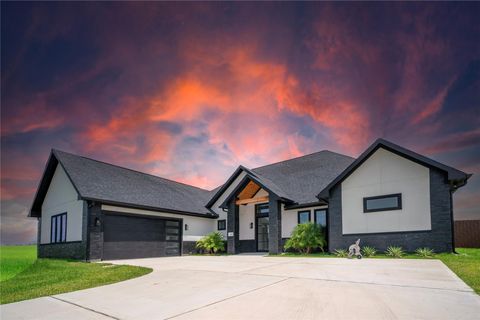 Photo of 13526 Whispering Sage Drive, Hockley, TX 77447 (MLS # 33753441)