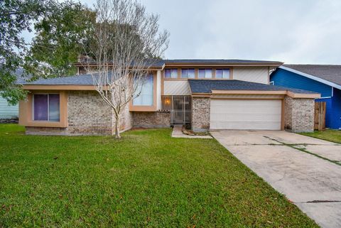 Photo of 7814 Candlegreen Lane, Houston, TX 77071 (MLS # 75742735)