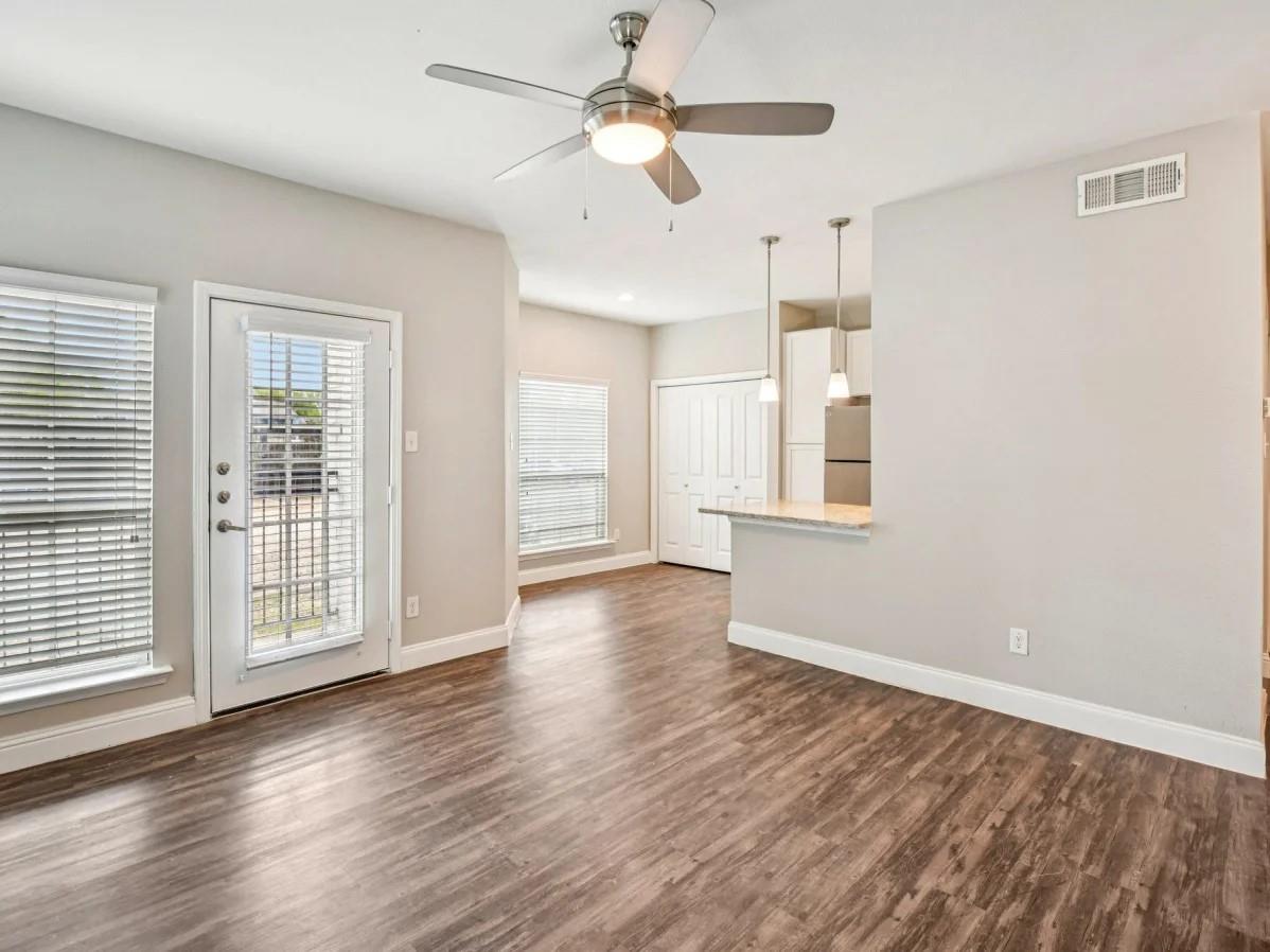 4211 Clay Hill Drive 1214