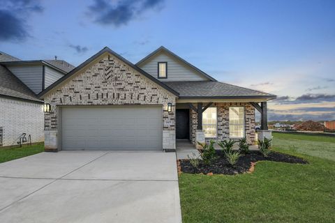 Photo of 18435 Porta Marina Drive Dr, Fresno, TX 77545 (MLS # 53531124)