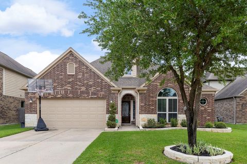 Photo of 19110 Cardinal Grove Court, Cypress, TX 77429 (MLS # 42448251)