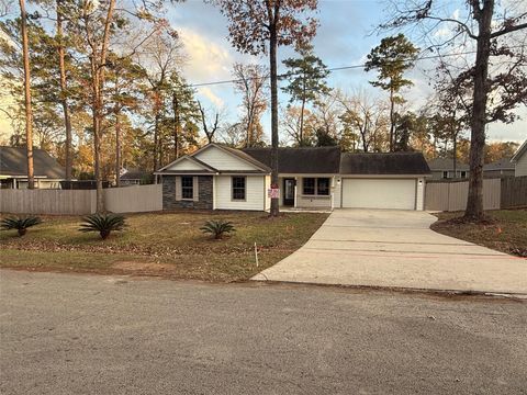 Photo of 10464 Royal York Dr, Conroe, TX 77303 (MLS # 69660683)