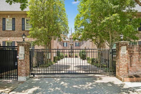 Tiny photo for 6022 Burgoyne Road, Houston, TX 77057 (MLS # 97969325)