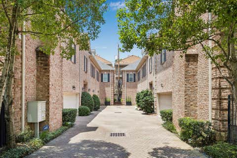 Tiny photo for 6022 Burgoyne Road, Houston, TX 77057 (MLS # 97969325)