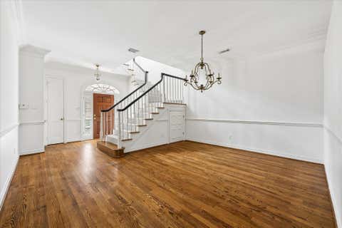 Tiny photo for 6022 Burgoyne Road, Houston, TX 77057 (MLS # 97969325)