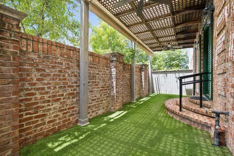 Tiny photo for 6022 Burgoyne Road, Houston, TX 77057 (MLS # 97969325)