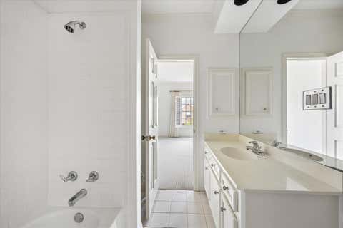 Tiny photo for 6022 Burgoyne Road, Houston, TX 77057 (MLS # 97969325)
