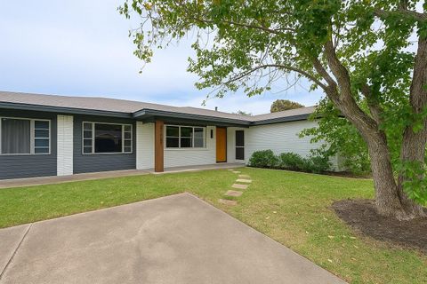 Photo of 1720 17th Avenue N, Texas City, TX 77590 (MLS # 54500159)