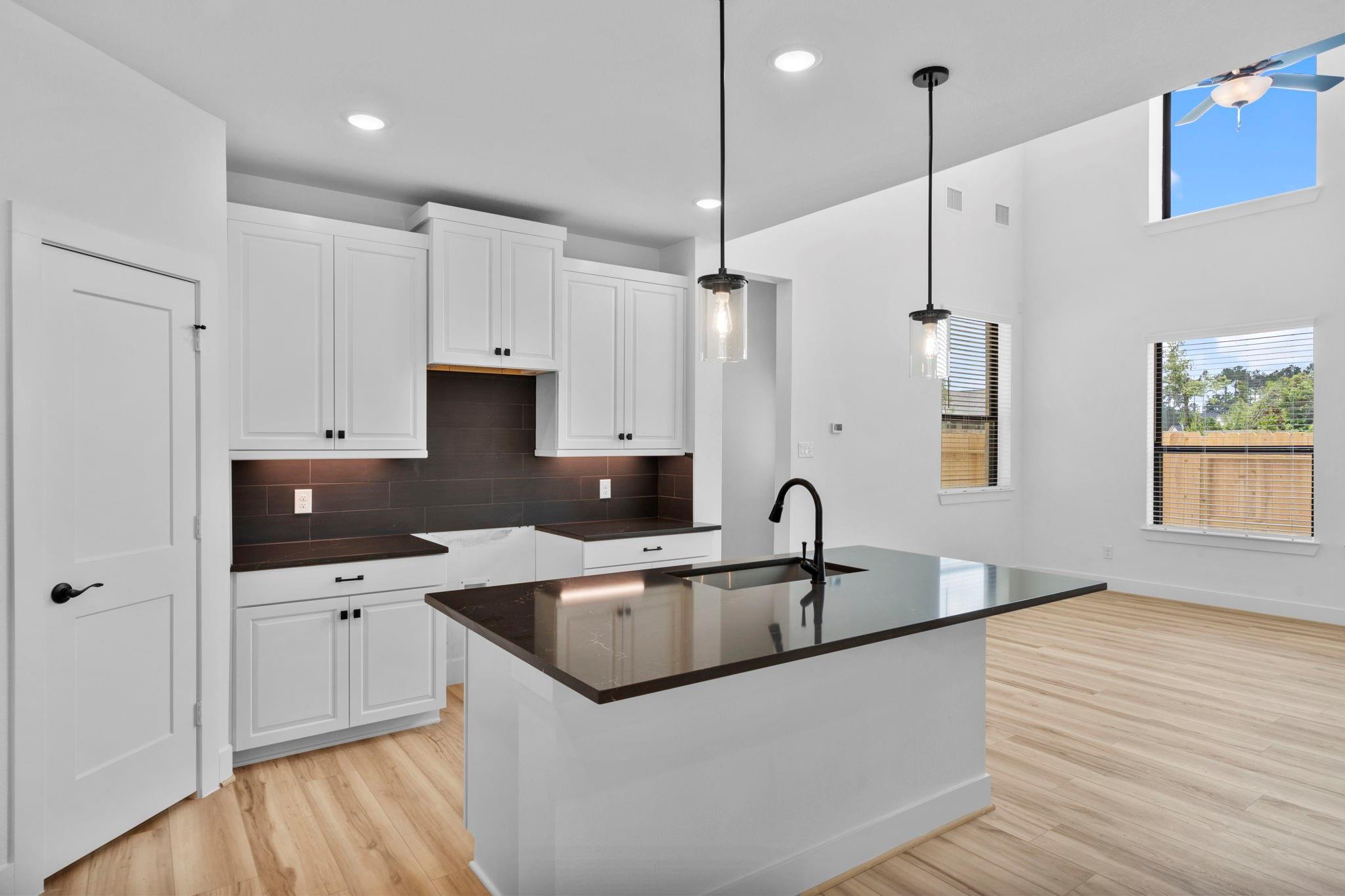 12842 Meadow Wind Way