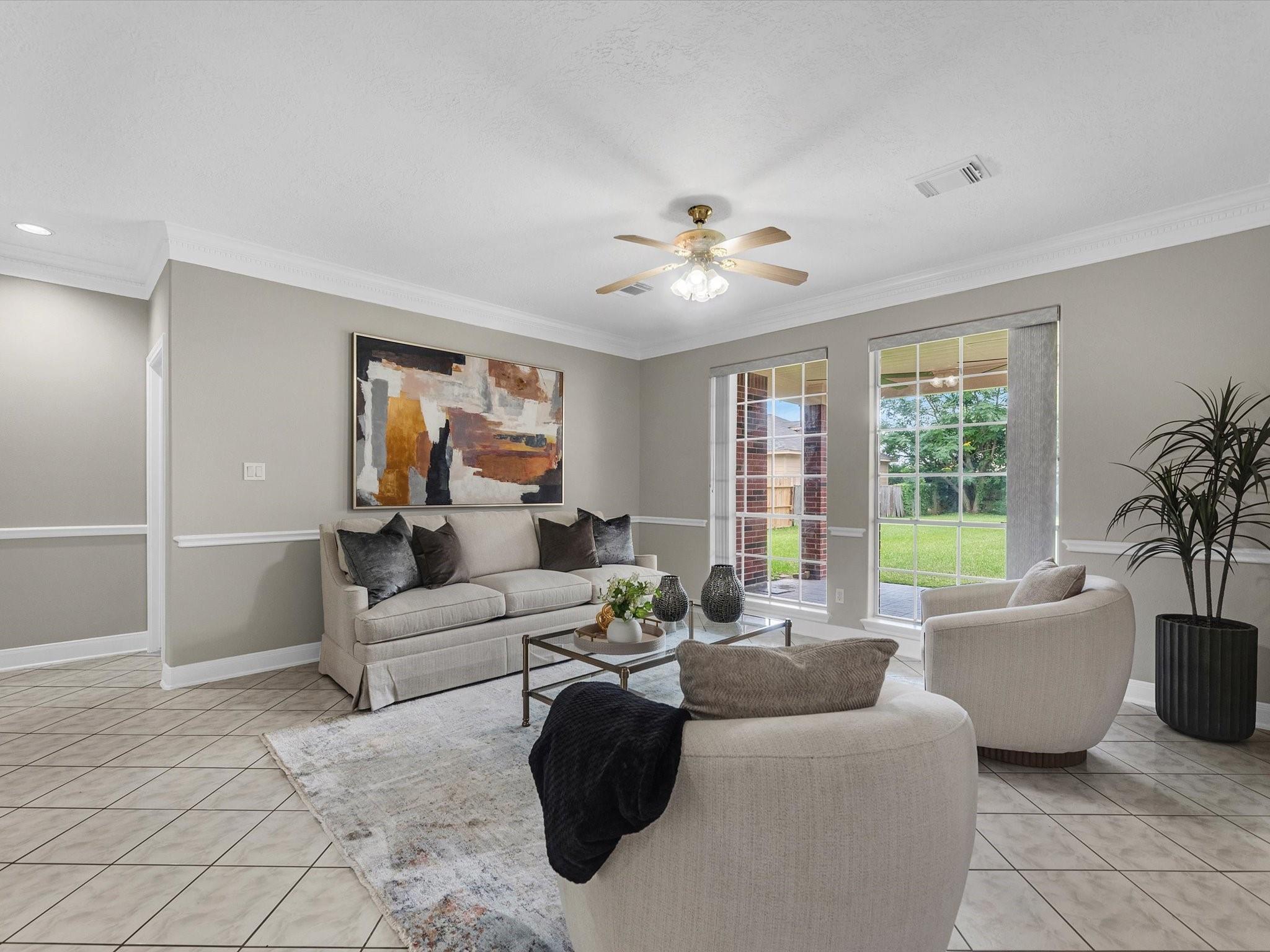 5005 Meadowlark Lane