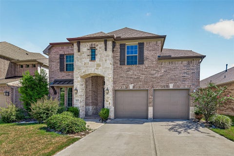 Photo of 26407 Polaris Rise Lane, Richmond, TX 77406 (MLS # 13646798)
