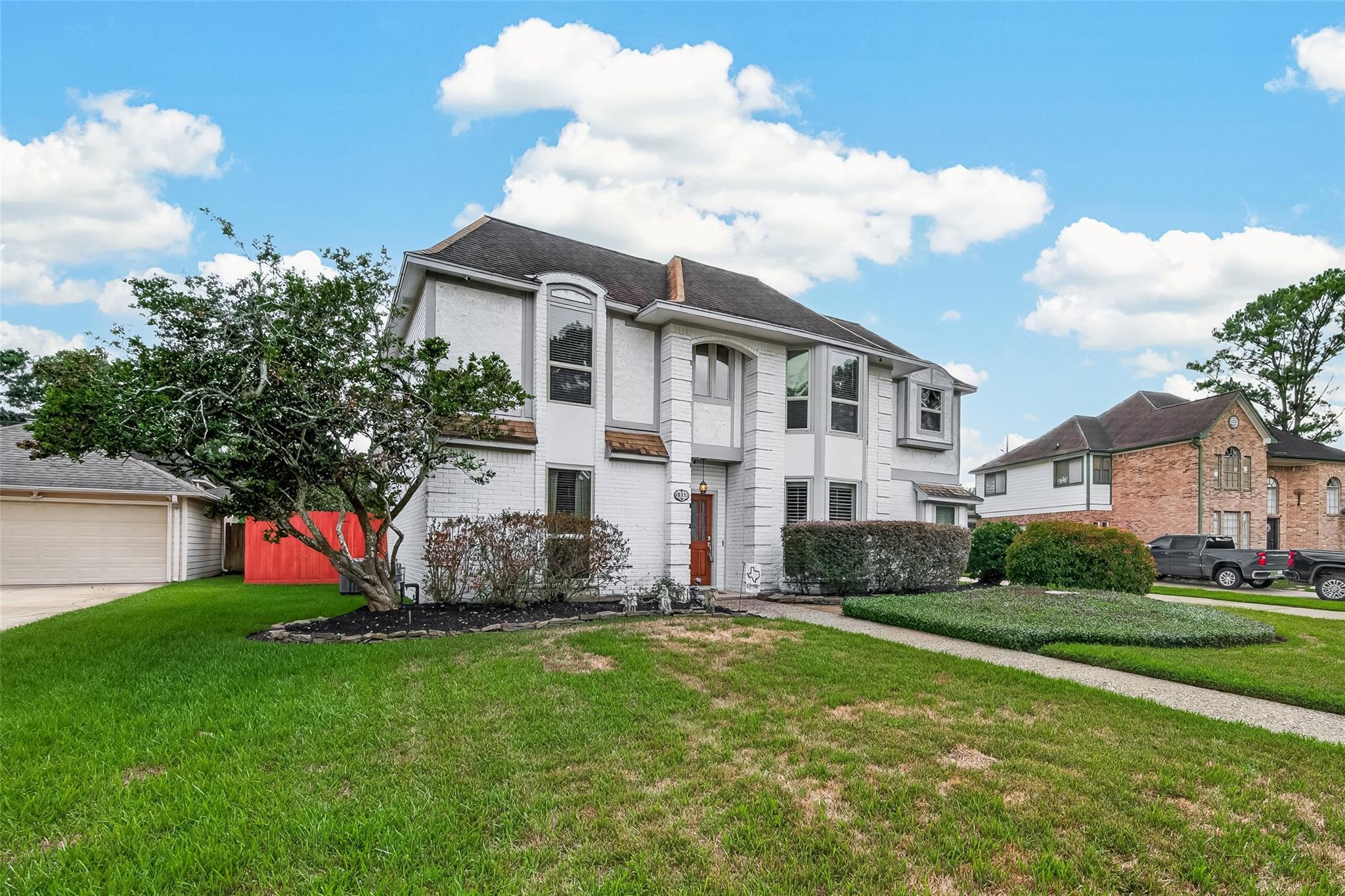 18331 Longcliffe Drive