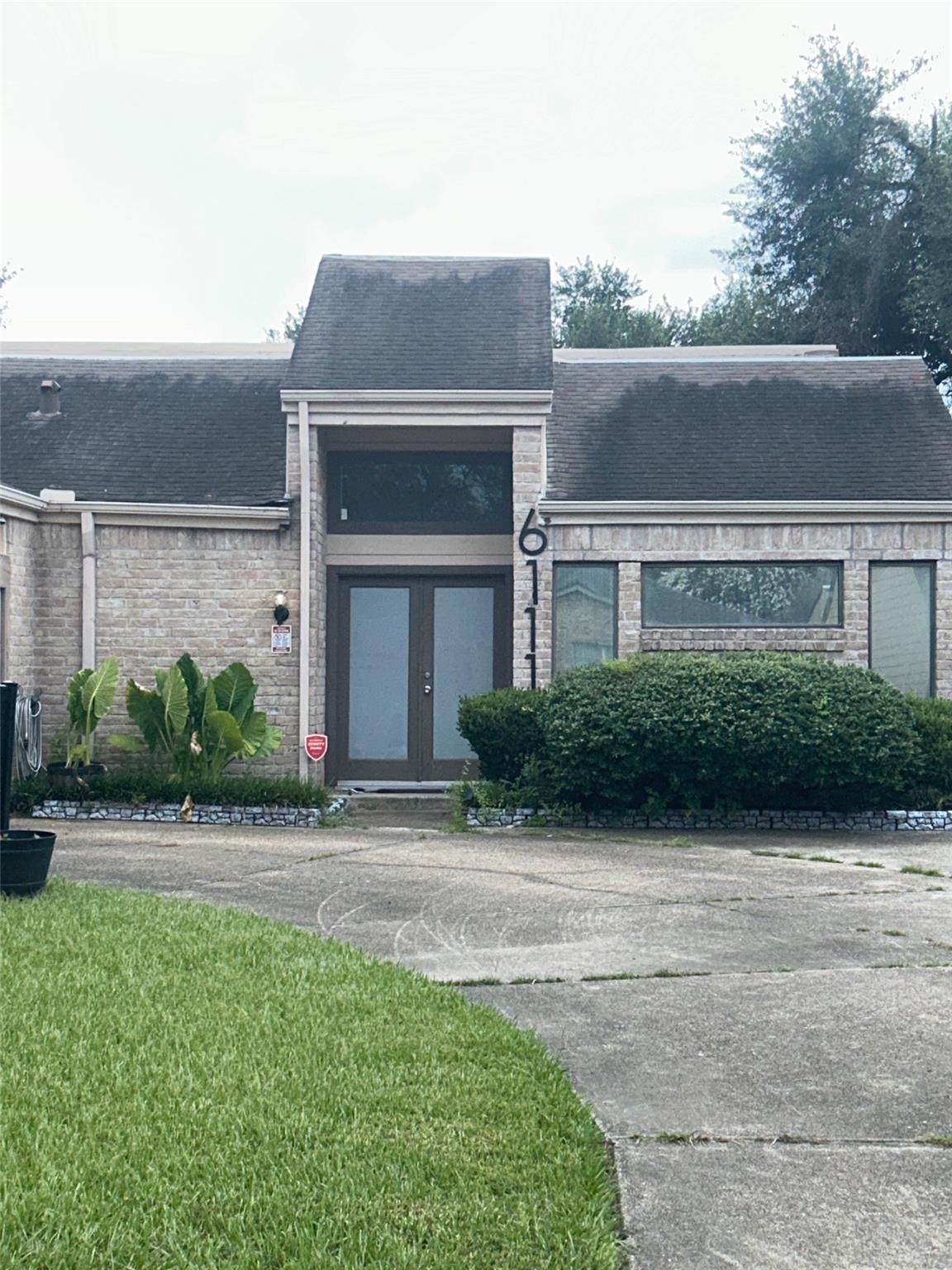 6111 Ogden Forest Drive