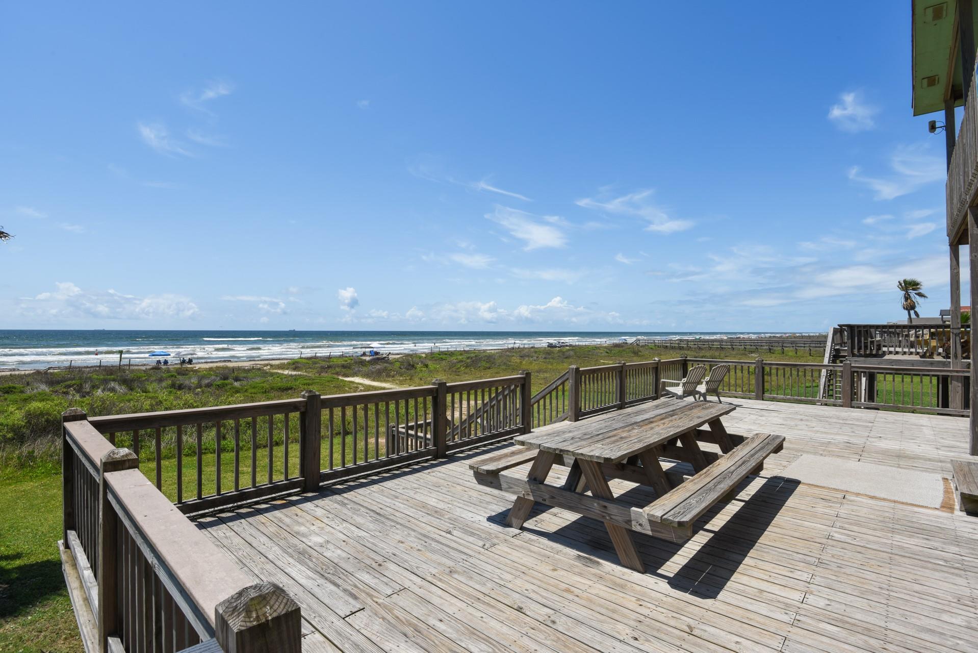 2438 Bluewater Highway