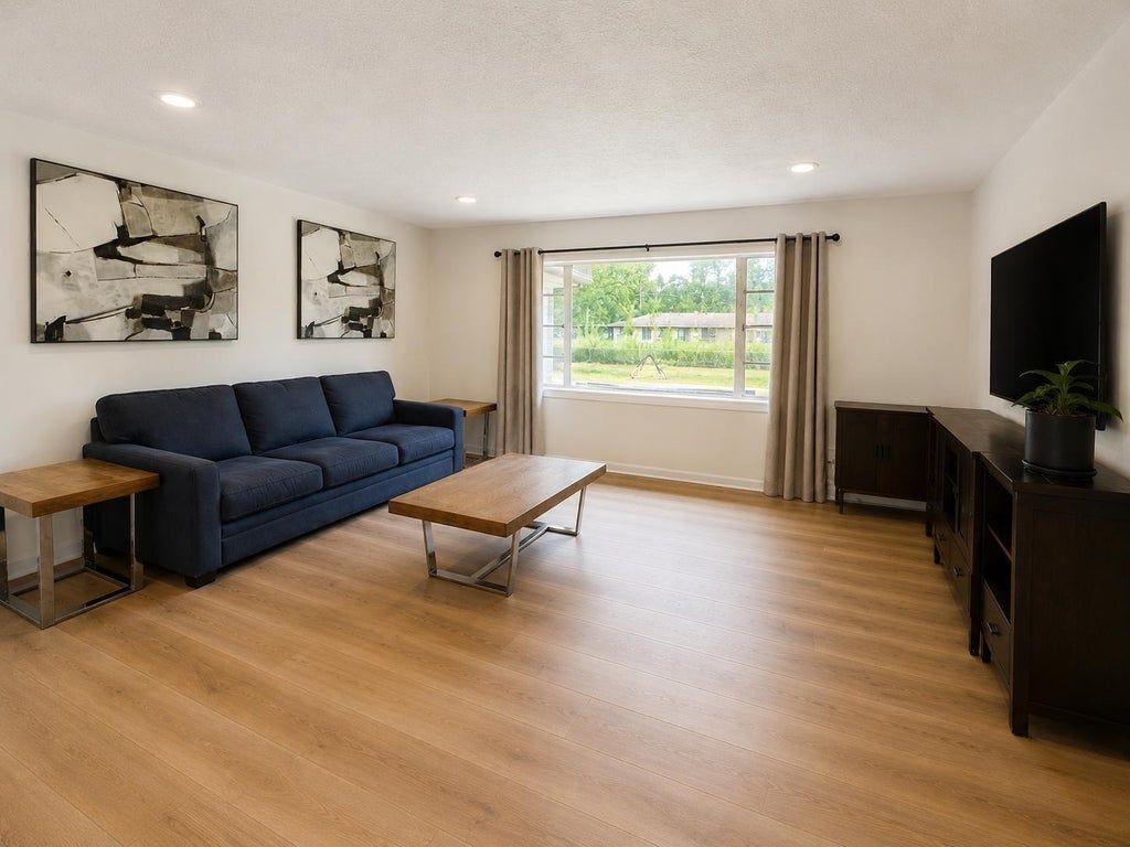 Photo of 9350 Livernois Road, Houston, TX 77080 (MLS # 6505111)