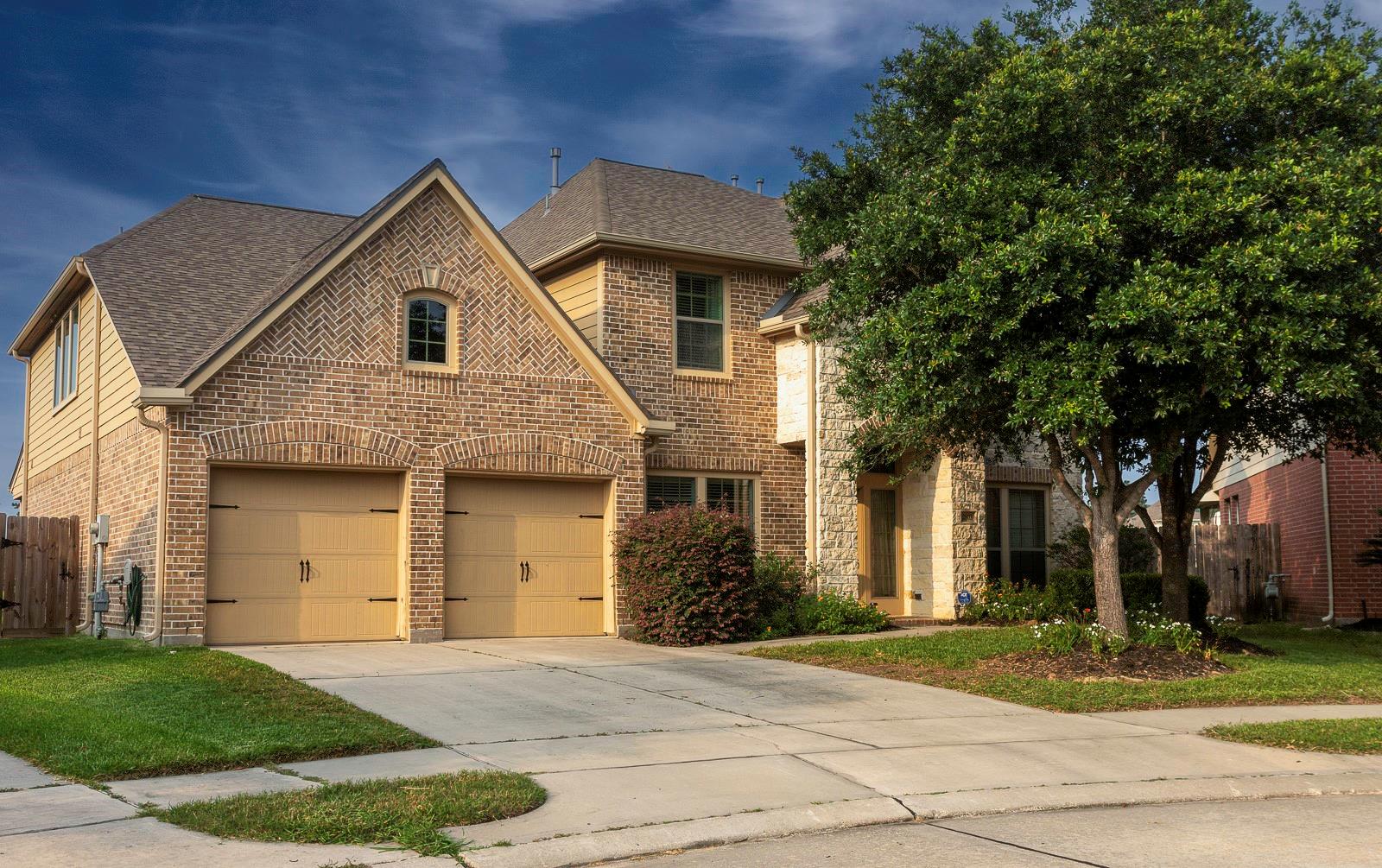 2803 Woodland Glen Lane